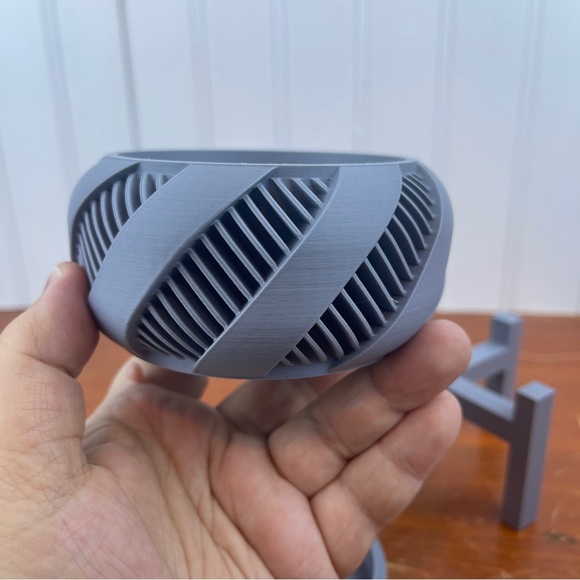 Indoor Flower Pot, The Brimo Planter Mini with Drainage Holes - Picture 9 of 12